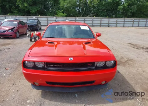 2010 Dodge Challenger R/T z USA, uszkodzony, nr VIN 2B3CJ5DT6AH200245